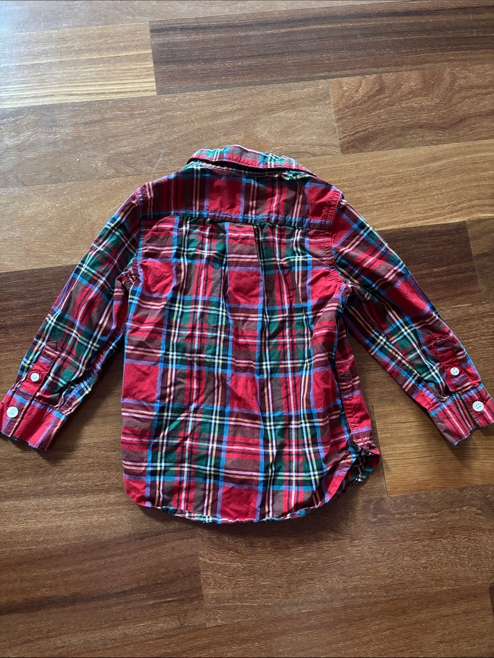 NWOT Gap Tartan button down - Picture 3 of 4
